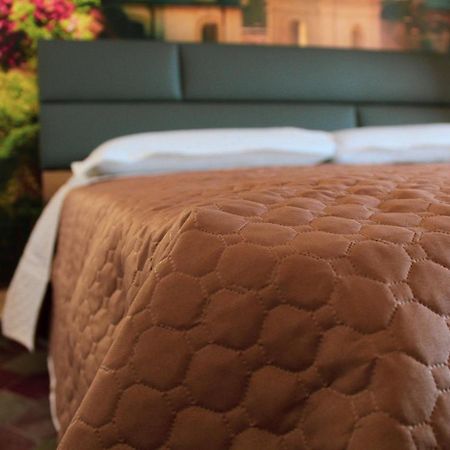 Lion Luxury Rooms Rome Exterior photo