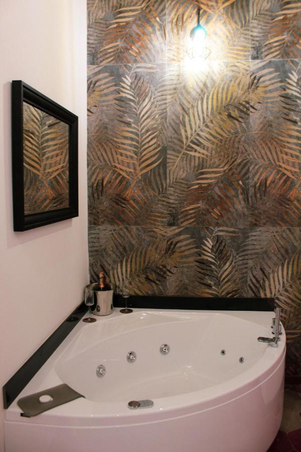 Lion Luxury Rooms Rome Exterior photo