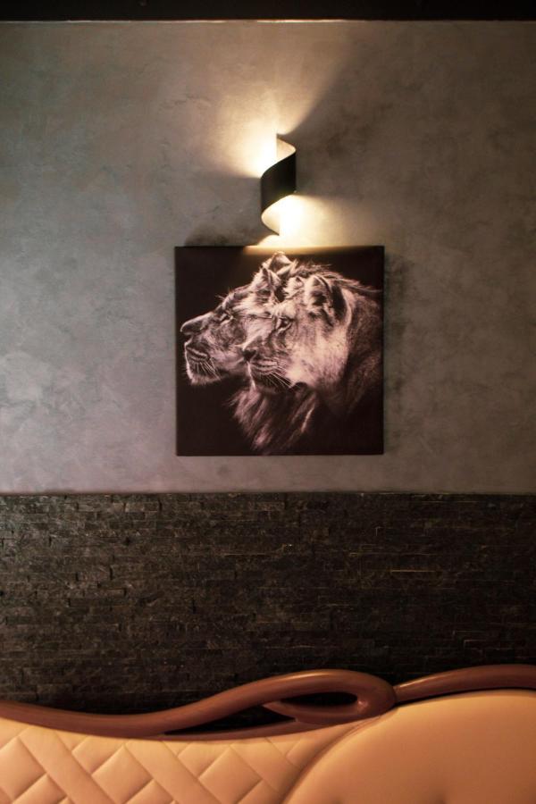 Lion Luxury Rooms Rome Exterior photo